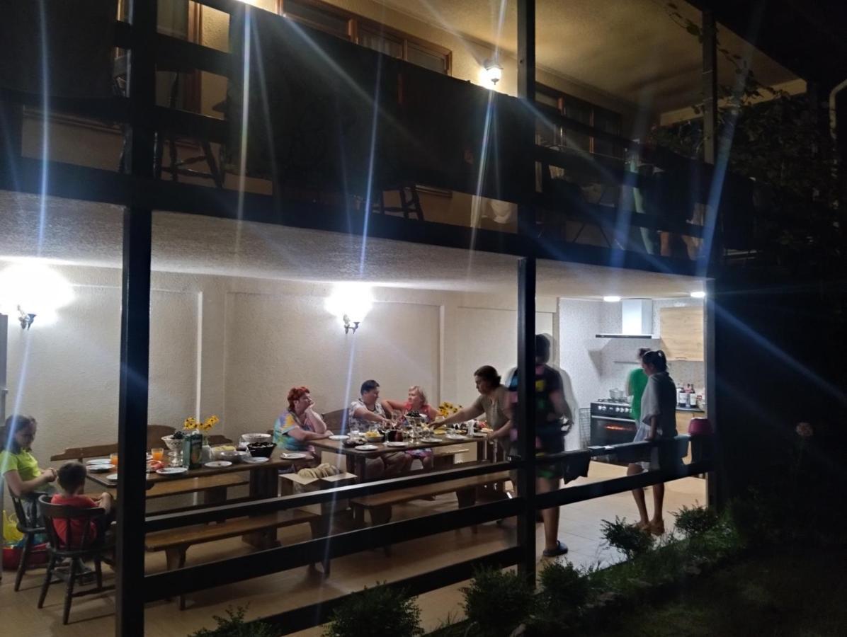 古达乌塔 Эльза酒店 外观 照片